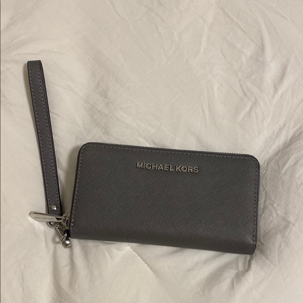 Michael Kors Charcoal Wristlet